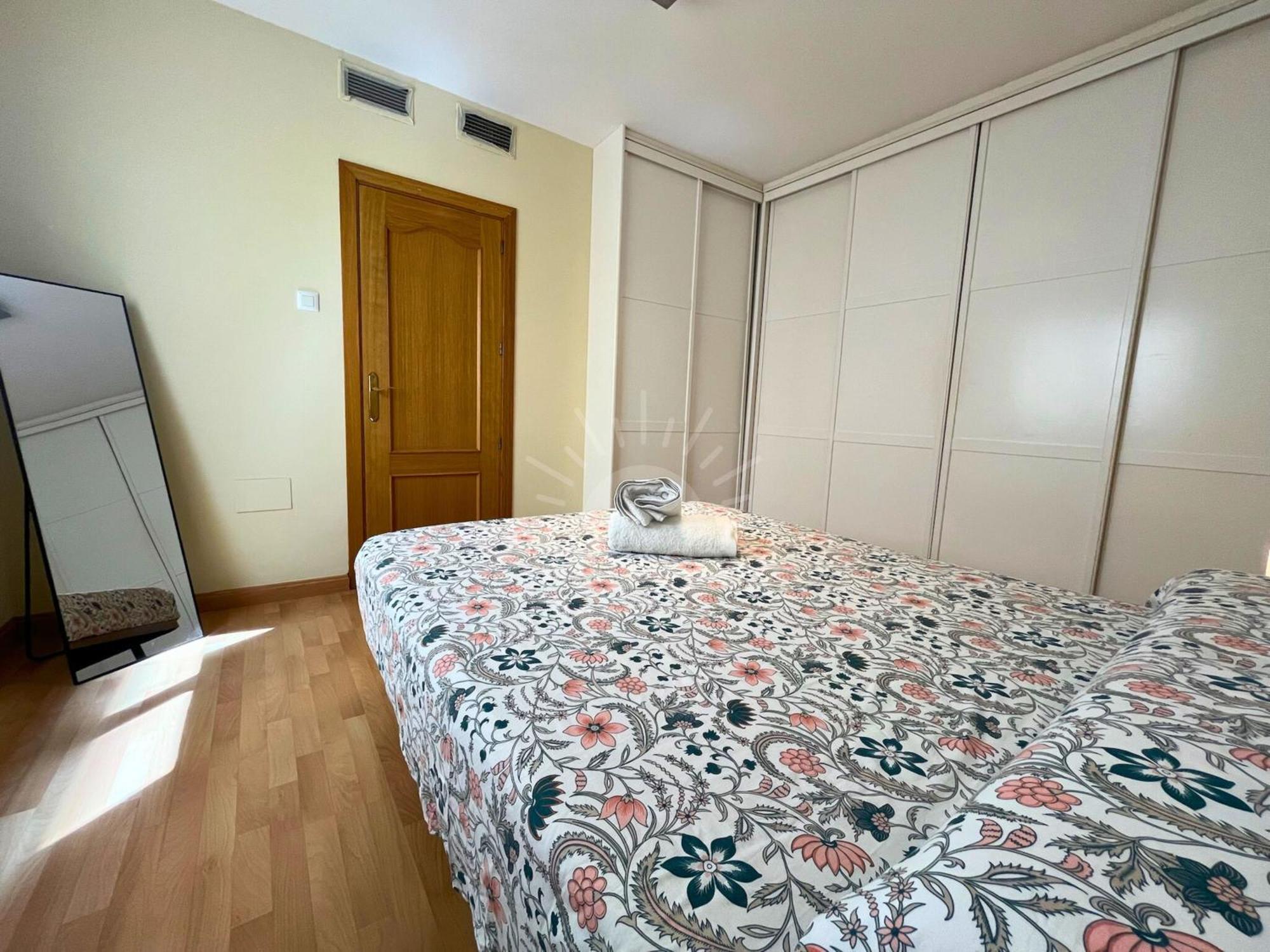Acogedor Apartamento A 30 Metros De La Playa - Wifi - Smarttv المرية المظهر الخارجي الصورة