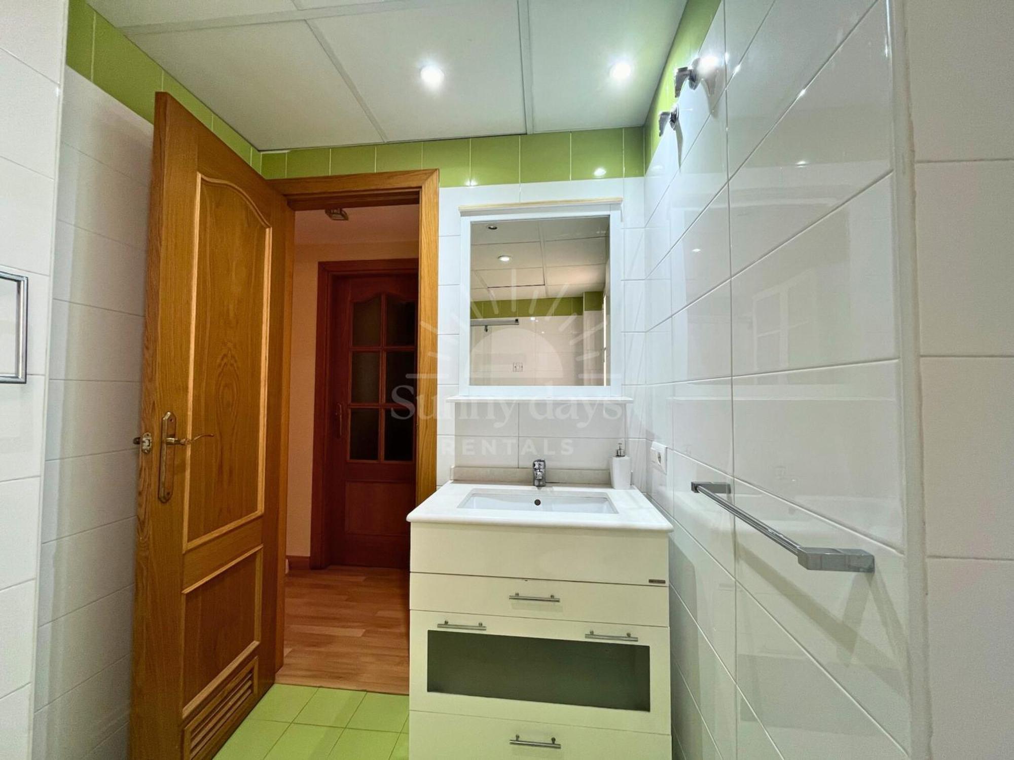 Acogedor Apartamento A 30 Metros De La Playa - Wifi - Smarttv المرية المظهر الخارجي الصورة