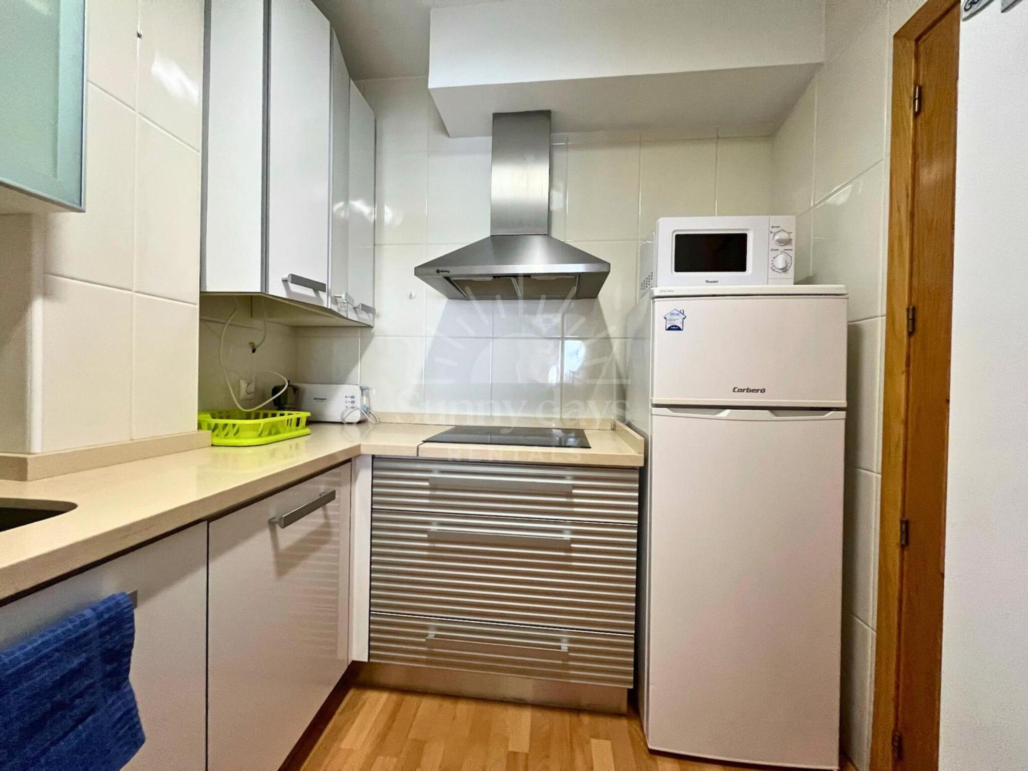 Acogedor Apartamento A 30 Metros De La Playa - Wifi - Smarttv المرية المظهر الخارجي الصورة